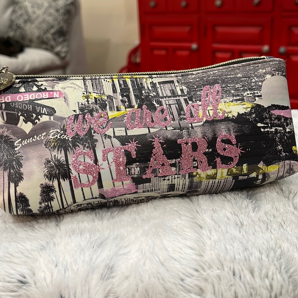 Marilyn Monroe cosmetics bag